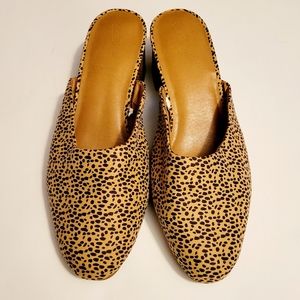 Universal Thread | Leopard Print Mule Slides 11